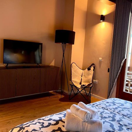 Апартаменти Duplex La Roca - L'Amfitriona Еспот Екстер'єр фото